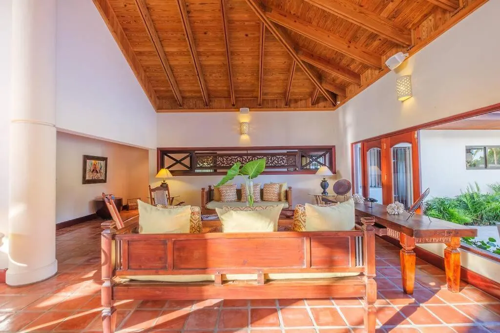 Lomas 26 Villa La Romana